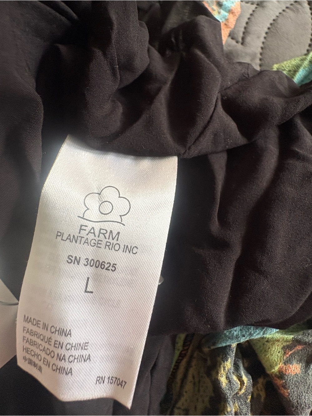 FARM Rio Black Macaw Island Abstract Midi Dress size Large NWT - Picture 3 of 12